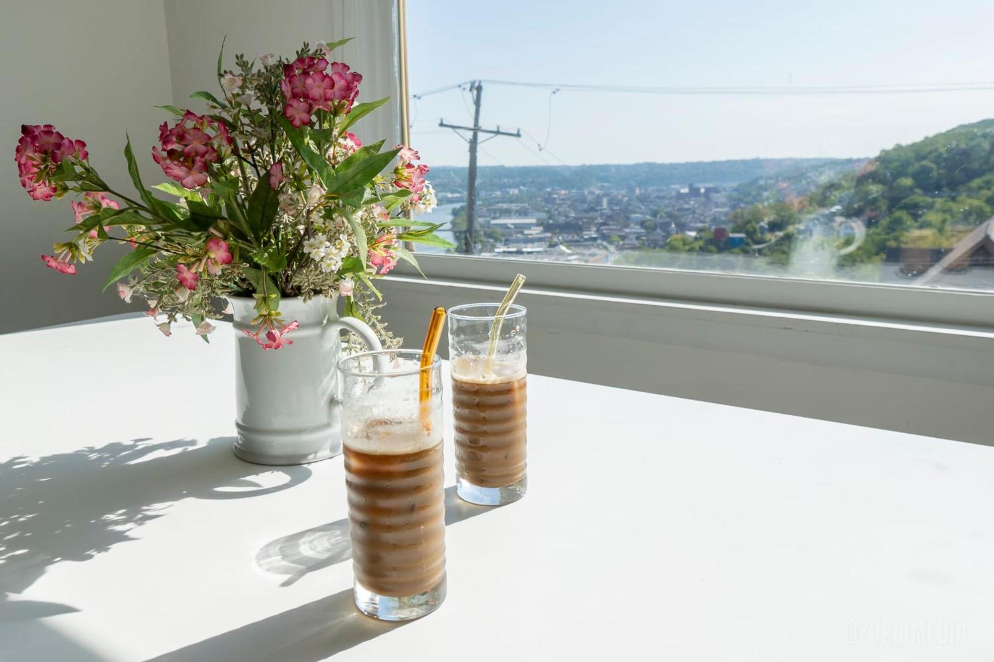 The Peak Mt Washington - Large 2Bd Apt W A View Pittsburgh Eksteriør bilde